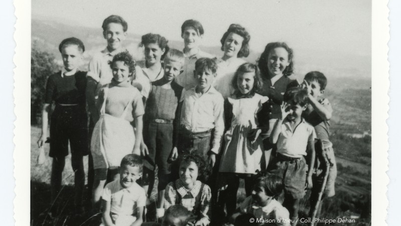C-2-359-.jpg